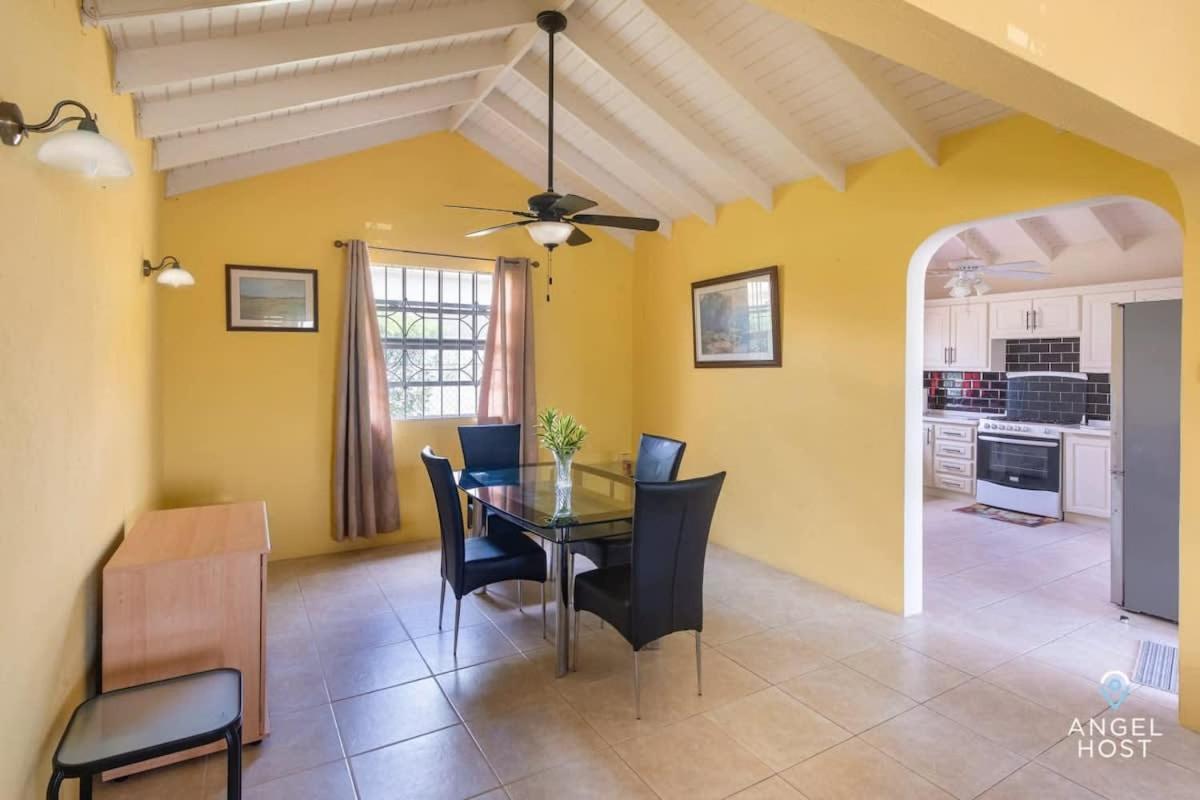 Beachy Cottage I Kitchen I Wi-Fi I Shaded Cabana I Parking Saint Philip Eksteriør bilde